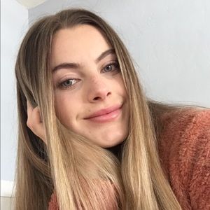 Meet your Posher, Sabrina